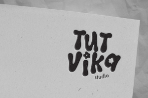 Логотип TUT VIKA STUDIO