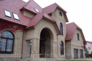 Дом из кирпича