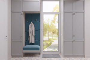 Прихожая  в танхаусе  г. Крым