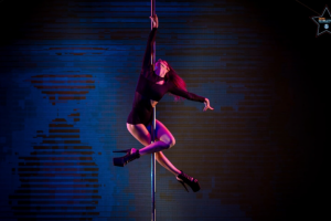 Работа для школы танцев