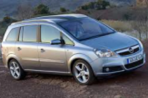 Обзор авто Opel Zafira