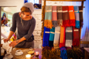 Стойка для шоу рума Manisha