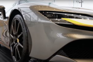 Самая дорогая Феррари: 1000-сильная SF90