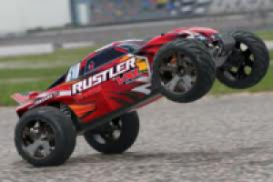 Радиоуправляемые машины TRAXXAS