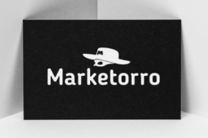 Название для студии продуктового маркетинга marketorro.com/