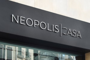 Логотип для салонов итальянской мебели "Neopolis Casa"