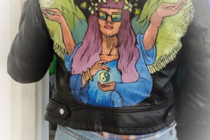 рисунок на кожаной куртке