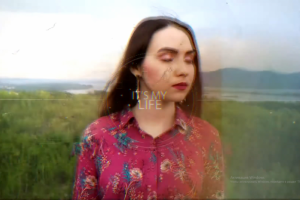 Музыкальный видеоклип для исполнительницы кавер песни