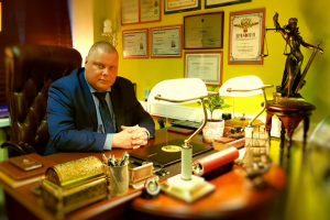 ПРАВОВАЯ (юридическая и/или адвокатская) ПОМОЩЬ