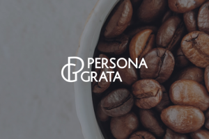Логотип бренда Persona Grata: производство и продажа кофе