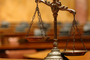 Юридические услуги