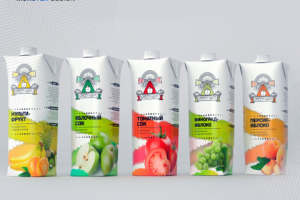 Дизайн серии упаковок для соков Green flight