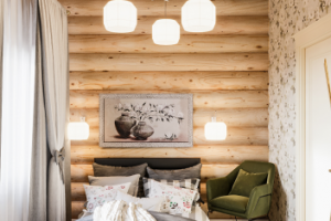 Спальня в доме из бруса