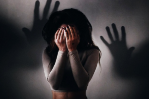 Страхи: почему появляются и как от них избавится