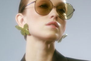 Портрет с очками