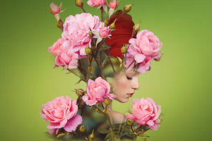 Девушка и цветы