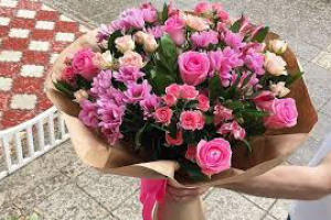 Живые цветы по любым поводам