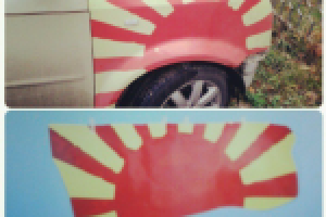 Винилография на крыло автомобиля из пленки.