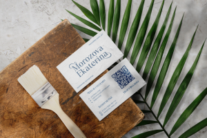 Визитка для художника-декоратора.