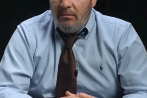 момент с выпуска МИНАЕВА