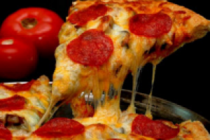 С нашей пиццей доволен и кошелек и желудок