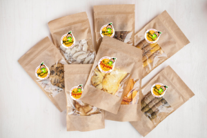 Дизайн наклеек на упаковку сухофруктов