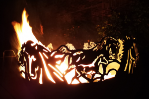 Очаг-дикие лошади