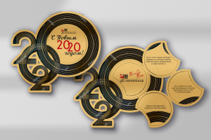 Дизайн открытки с элементами лазерной резки.