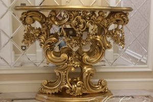 Консоль из массива (ручная резьба)