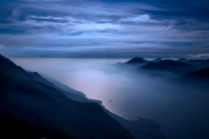 Ночь на озере Гарда. Италия