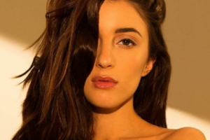 Музыкальный трек с вокалом (ремикс Кристина Си)