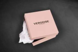 Логотип и брендирование для бренда одежды "VERODISE" г. Москва