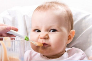 Дети. Первый прикорм.