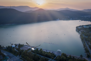 Абрау-Дюрсо (коллаж)