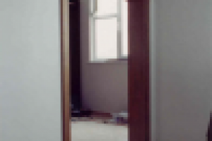 АРКА ДЕРЕВЯННАЯ В ЧАСТНОМ ИНТЕРЬЕРЕ