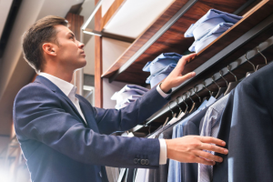 Реклама магазина мужской одежды