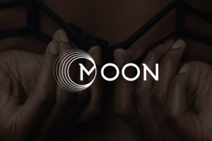 Логотип для магазина нижнего женского белья "MOON"