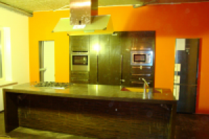 кухня с островом