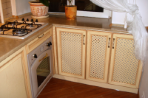 декор батареи в кухню