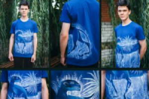 Ручная роспись акрилом.