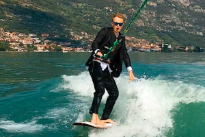 Катание на серфинге