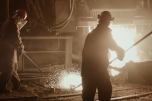 Ролик на тему техники безопасности. Сталевар