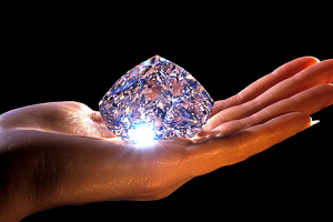 5 невероятных фактов о бриллиантах