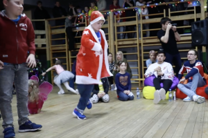 Монтаж отчетного мероприятия школы танцев