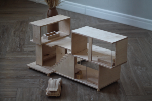 Домик из фанеры