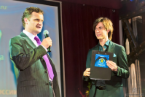 Ведущие шоу программы