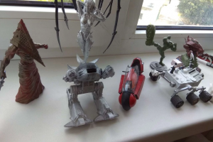 Фигурки и статуэтки