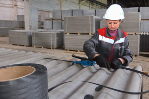 Работница склада готовой продукции