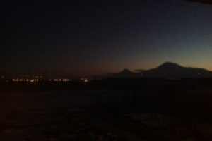 Гора Арарат ночью
