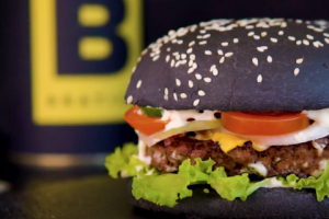 Рекламный видеоролик для "Bratica Burger"